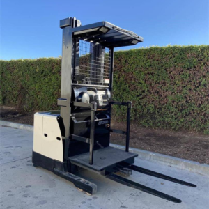 crown order picker
